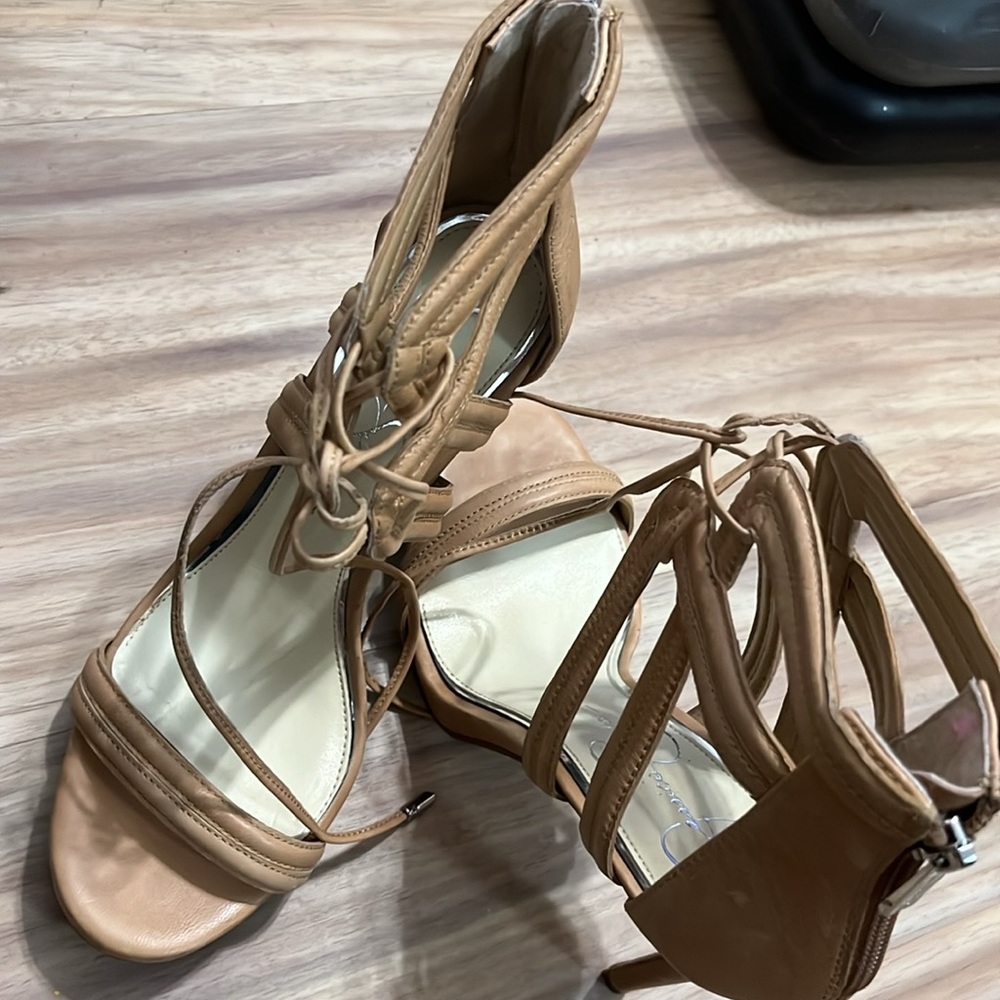 Jessica Simpson beige sandals size 8 - Picture 8 of 8